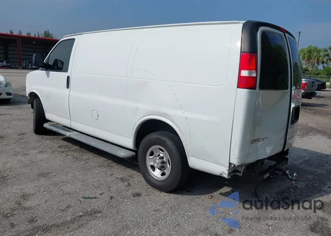 2021 Chevrolet Express G2500 Rwd 2500 Regular Wheelbase Wt z USA, uszkodzony, nr VIN 1GCWGAFPXM1249891